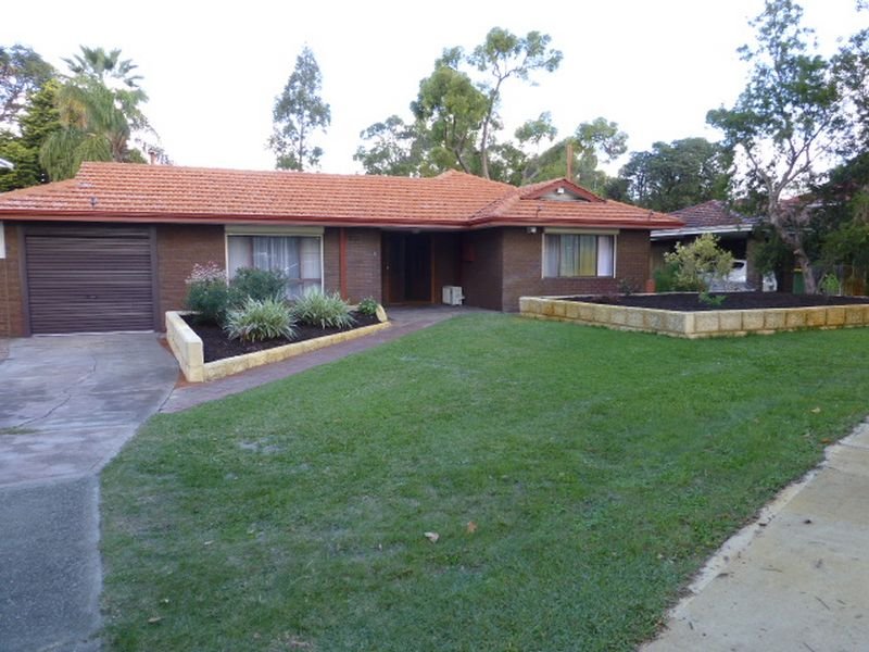 4 Hume Road, Thornlie, WA 6108 Property Details