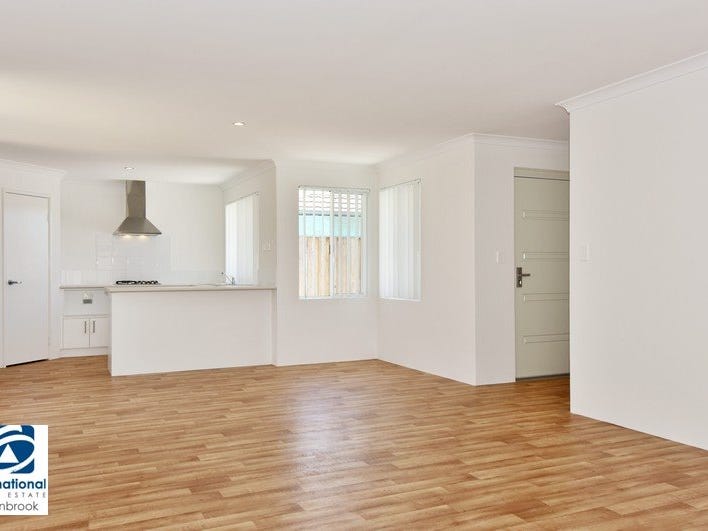 2/3 Cadogan Outlook, Ellenbrook, WA 6069 Property Details