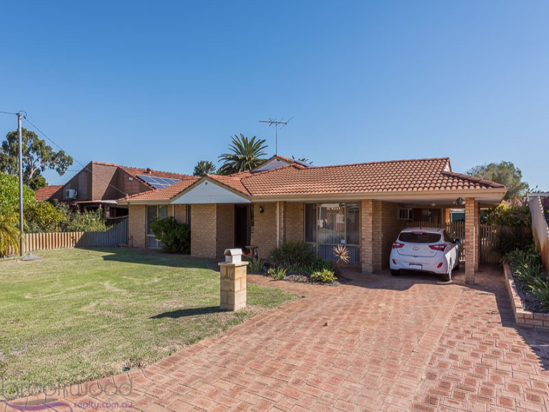 11 Rosmead Avenue, Beechboro, WA 6063