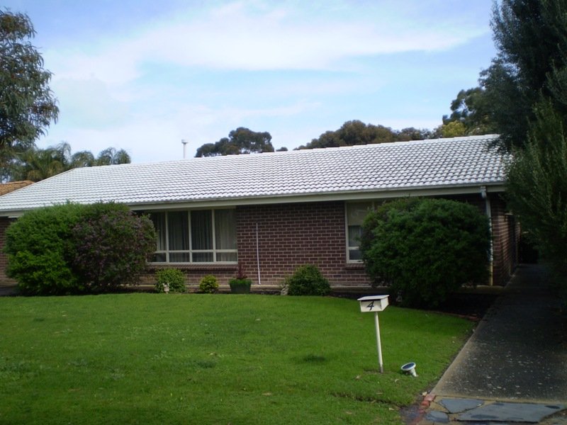 4 Britten Avenue, Modbury, SA 5092 Property Details