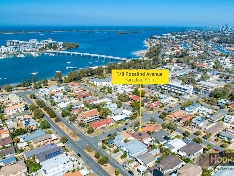 1/8 Rosalind Avenue, Paradise Point, Qld 4216