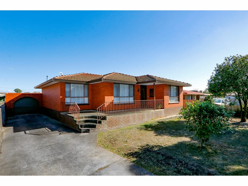15 Cedar Street, Sale, VIC 3850