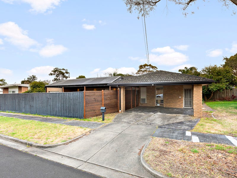 8 Beverley Close, Frankston, Vic 3199 Property Details