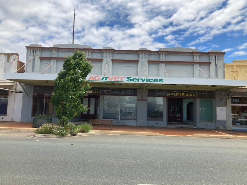 70 Queen Street, Barmedman, NSW 2668 Property Details