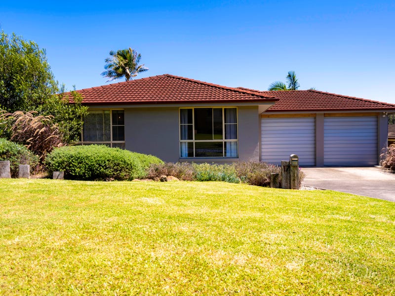 17 Akala Avenue Forster Nsw 2428 Property Details