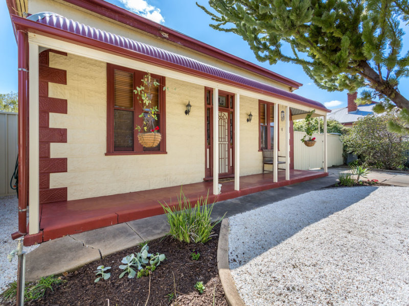 7 Waverley Street, Largs Bay, SA 5016