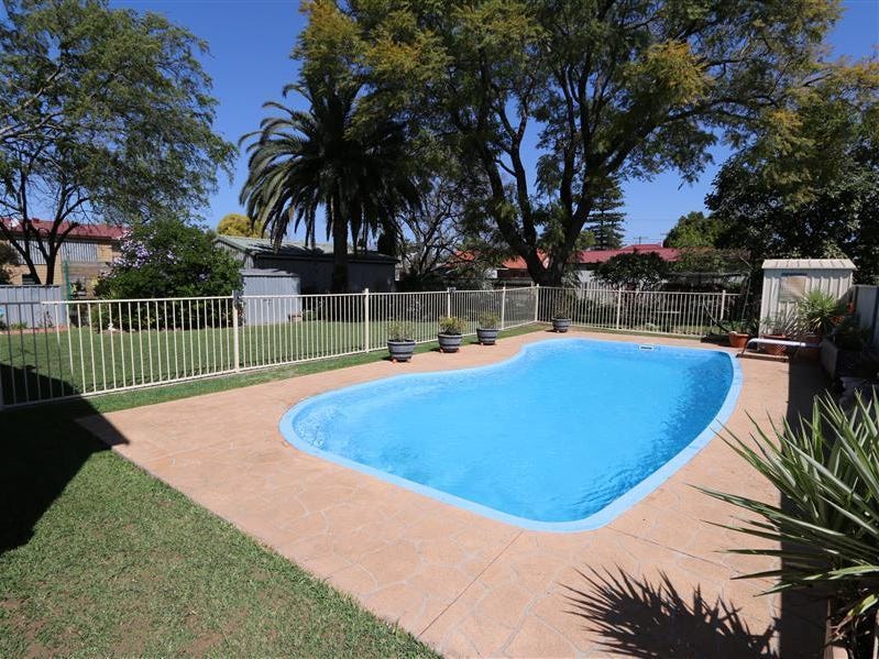 55 High Street, Singleton, NSW 2330