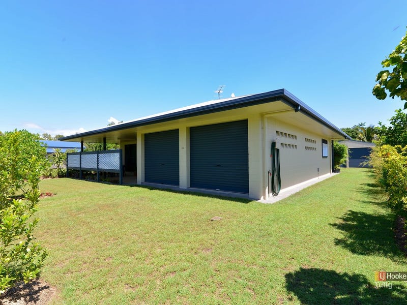 104 Tully Heads Road, Tully Heads, QLD 4854