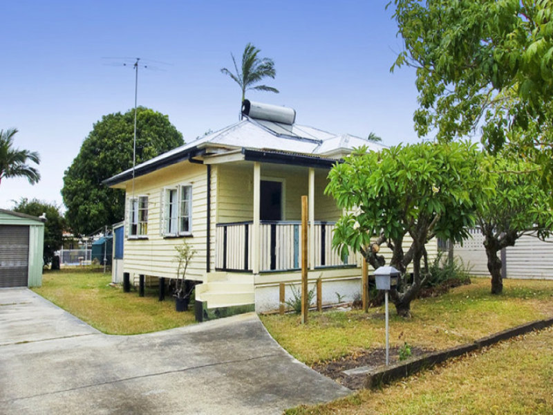 31 CAMPBELL ST, Scarborough, Qld 4020 Property Details