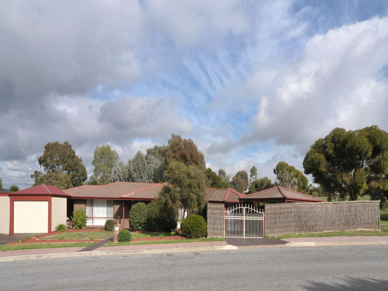 12 Wedgewood Road, Modbury Heights, SA 5092