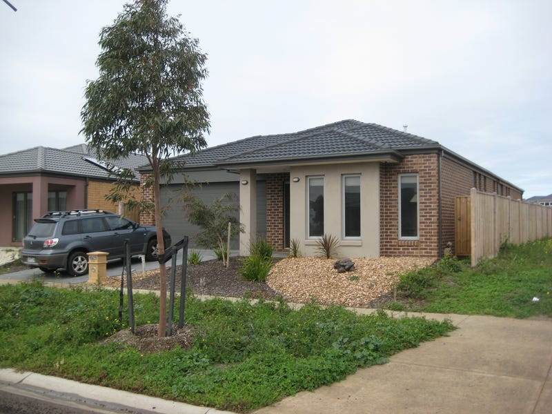 286 Saltwater Promenade, Point Cook, VIC 3030