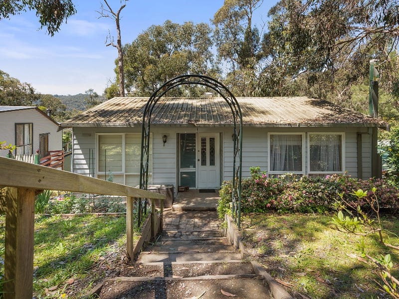 47 Government Road, The Basin, VIC 3154