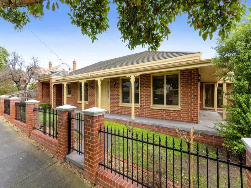 34 Seaview Parade, Belmont, Vic 3216 Property Details