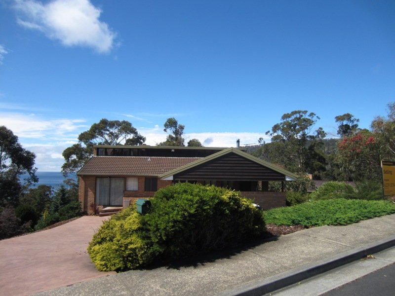 91 Suncoast Drive, Blackmans Bay, TAS 7052