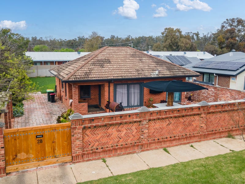 28 Balaclava Road, Shepparton, Vic 3630 Property Details