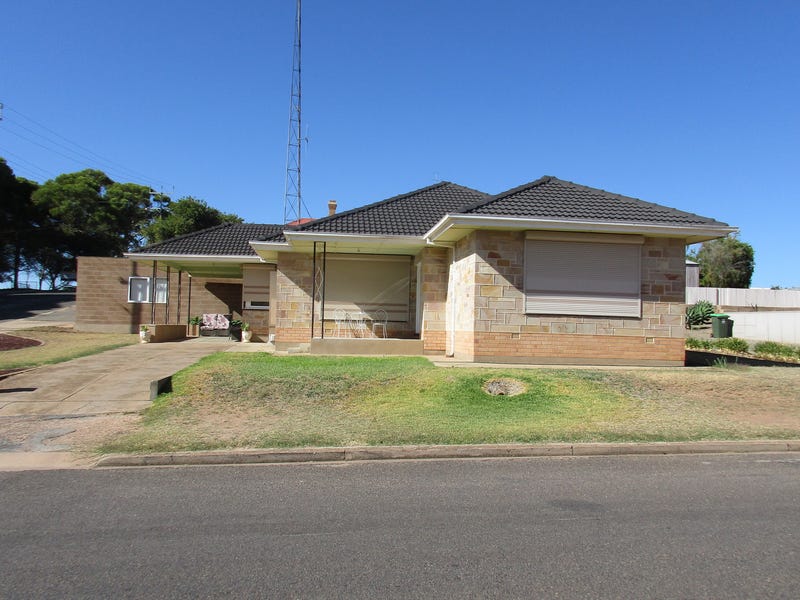16 Edmund Street, Port Broughton, SA 5522