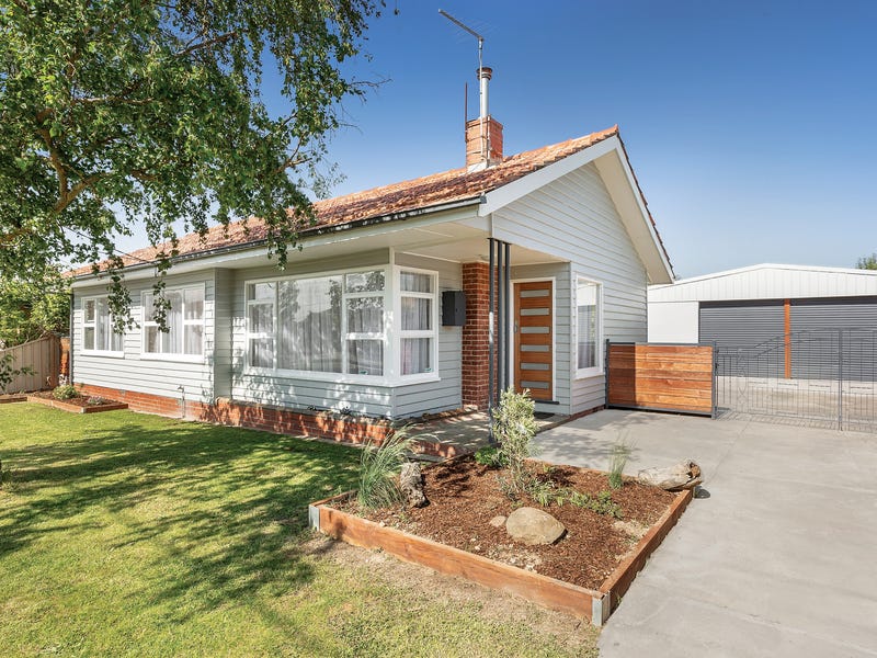 34 Grandview Grove, Wendouree, VIC 3355