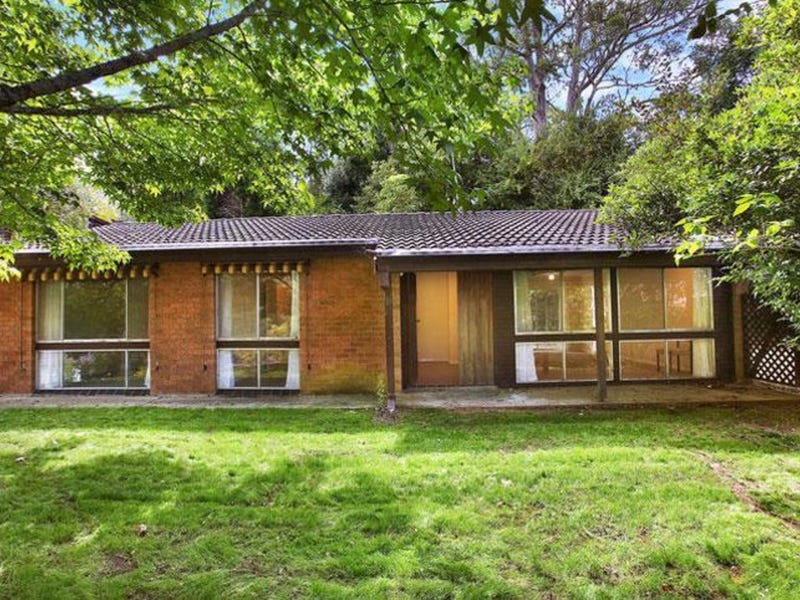 52 Avenue, Wyoming, NSW 2250 Property Details