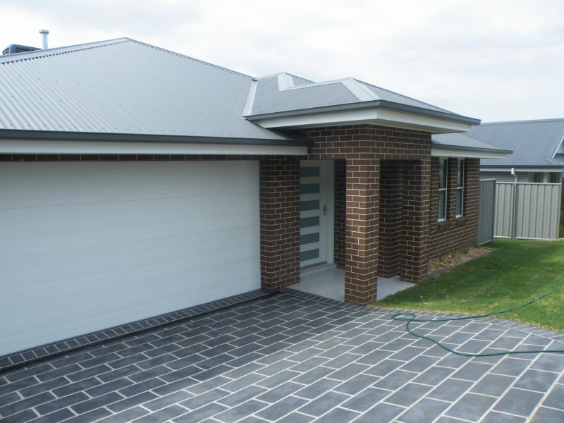Rental Properties And Real Estate For Rent In Lake Hume Village