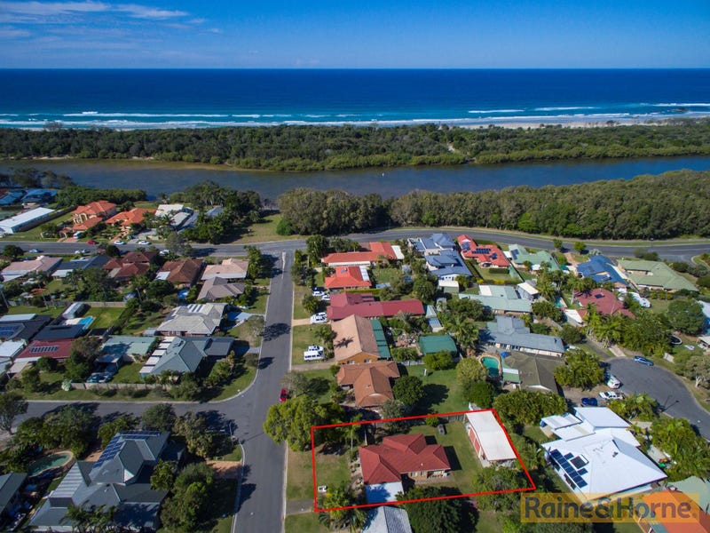 12 Buckingham Drive, Pottsville, NSW 2489 Property Details