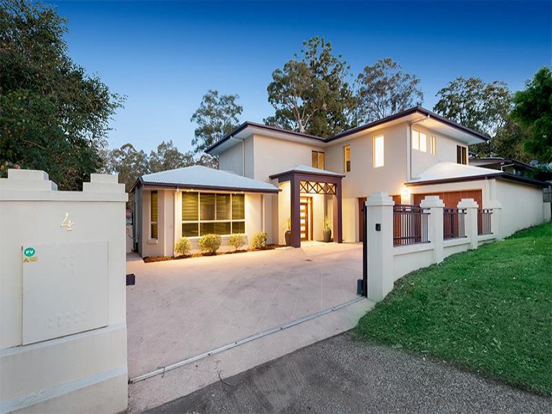 4 Ulric St, Indooroopilly, Qld 4068 Property Details