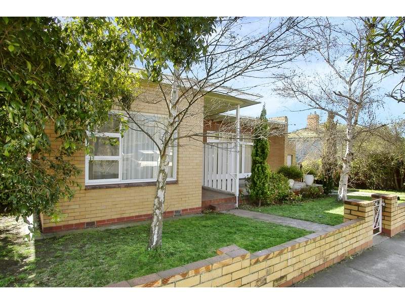 38 Villamanta Street, Geelong West, VIC 3218