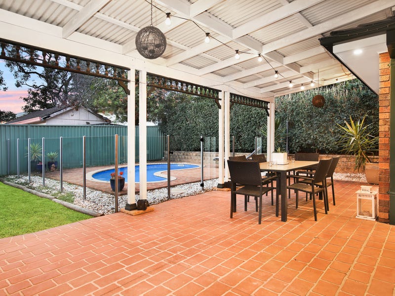 3 Spur Crescent, Loftus, NSW 2232 Property Details