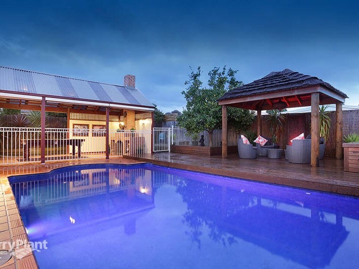 8 Minton Close, Boronia, Vic 3155 Property Details