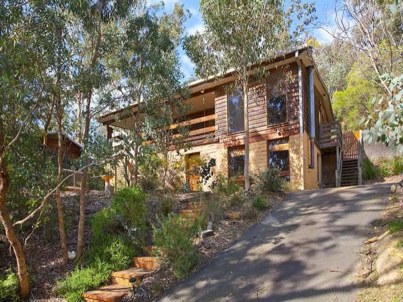 90 Yarra Street, Warrandyte, Vic 3113 Property Details
