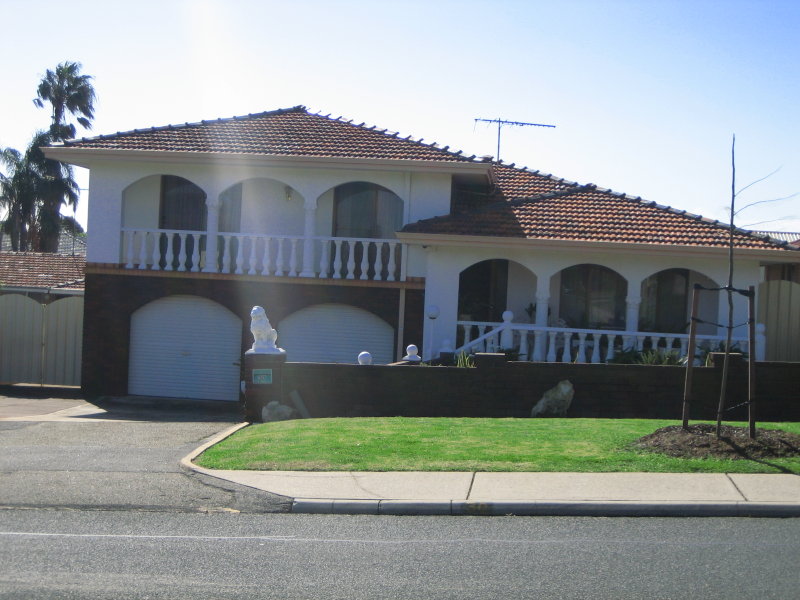 30 Kent Street, Spearwood, WA 6163