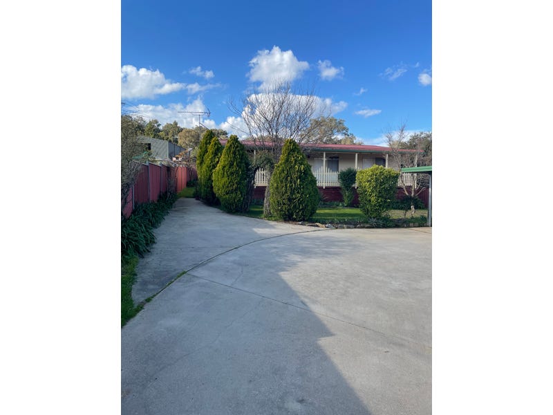 129B Herbert Street, Tumut, NSW 2720