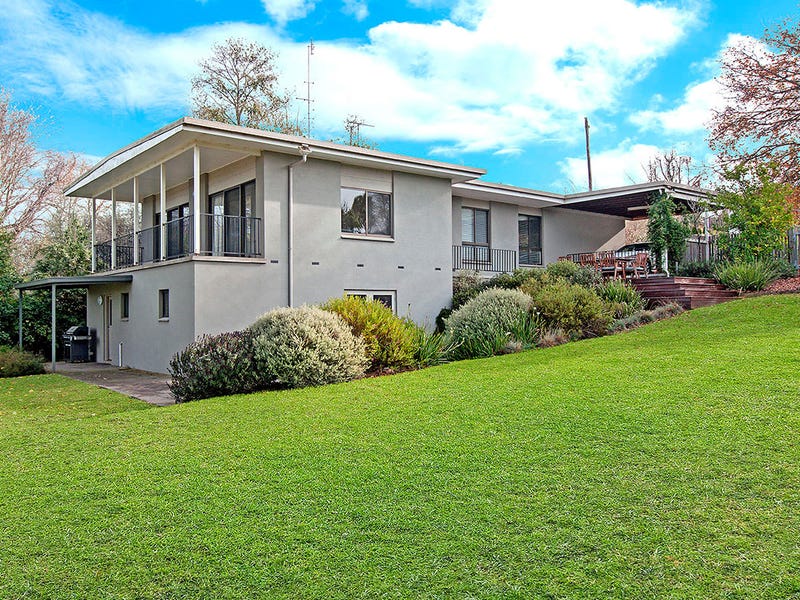 68 Martin Street, Hamilton, Vic 3300 Property Details