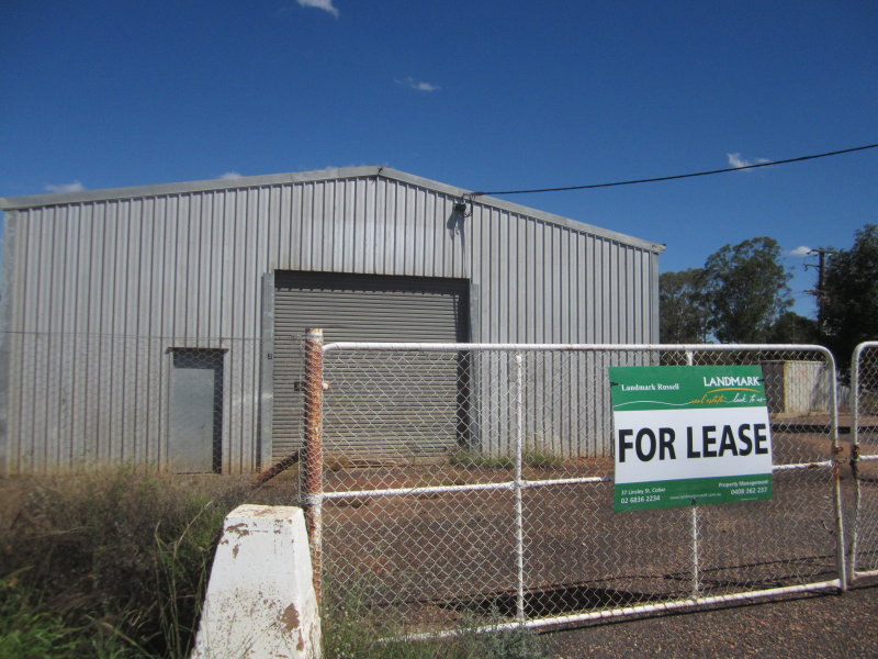 9 Railway Parade S, Cobar, NSW 2835