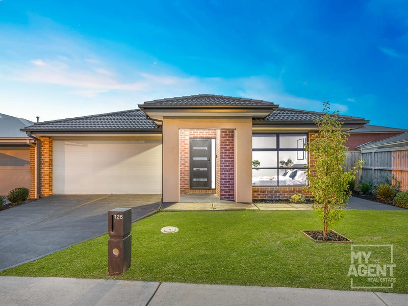 126 Golf Links Drive, Beveridge, Vic 3753 - Property Details