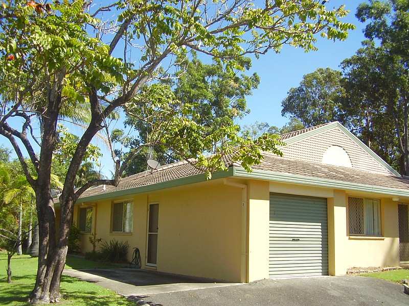 2/469 Pine Ridge Road, Runaway Bay, QLD 4216