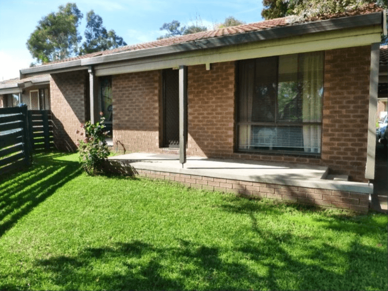 8 Moorshead Place, Kelso, NSW 2795