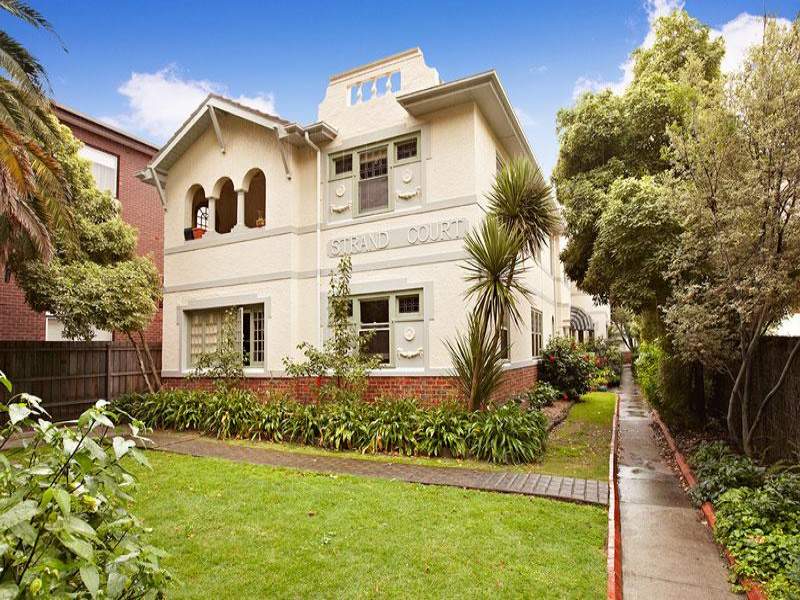 6/8A Dickens Street, Elwood, Vic 3184 Property Details