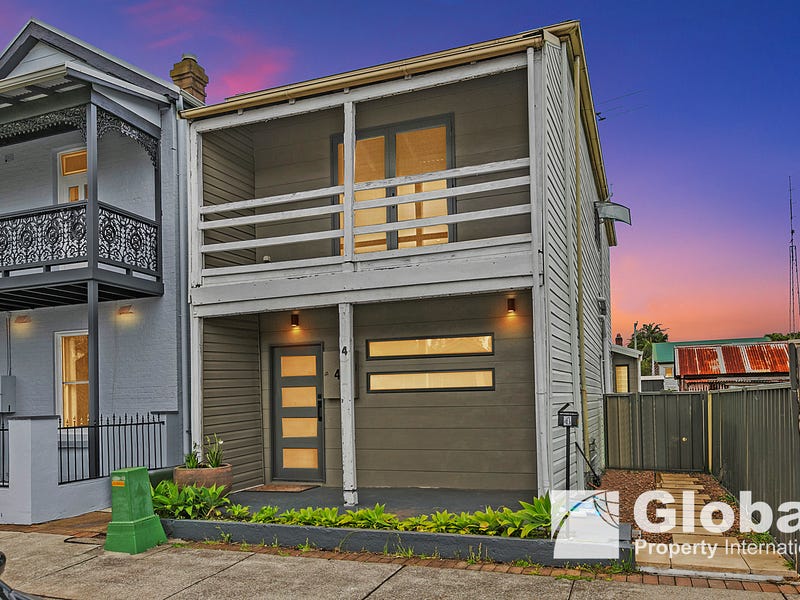 4 Garrett Street, Carrington, NSW 2294 Property Details