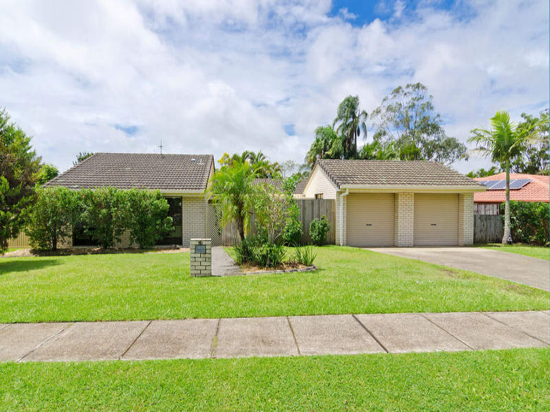 90 Ware Drive, Currumbin Waters, QLD 4223