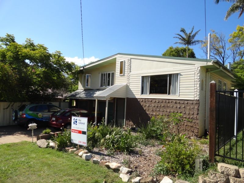 17 Hayes Street, Raceview, Qld 4305 Property Details