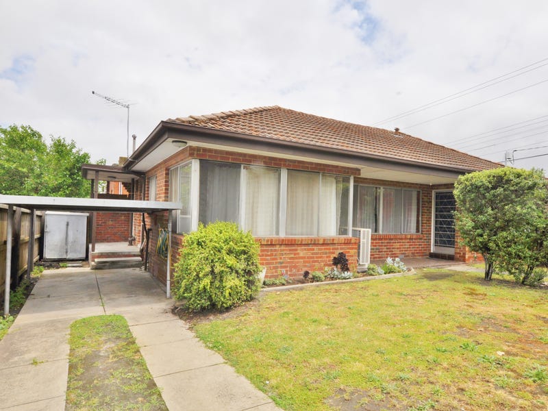 2 Iona Street, Clayton, VIC 3168