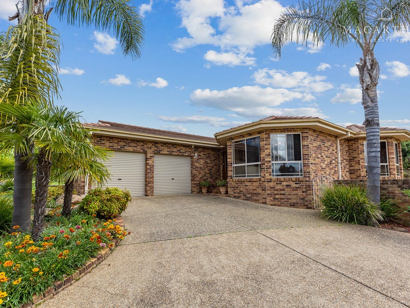 3 Fletcher Place, Kooringal, NSW 2650 House for Sale