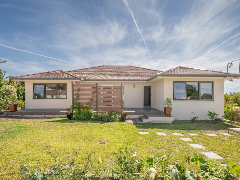 3 Garibaldi Street, Armidale, NSW 2350