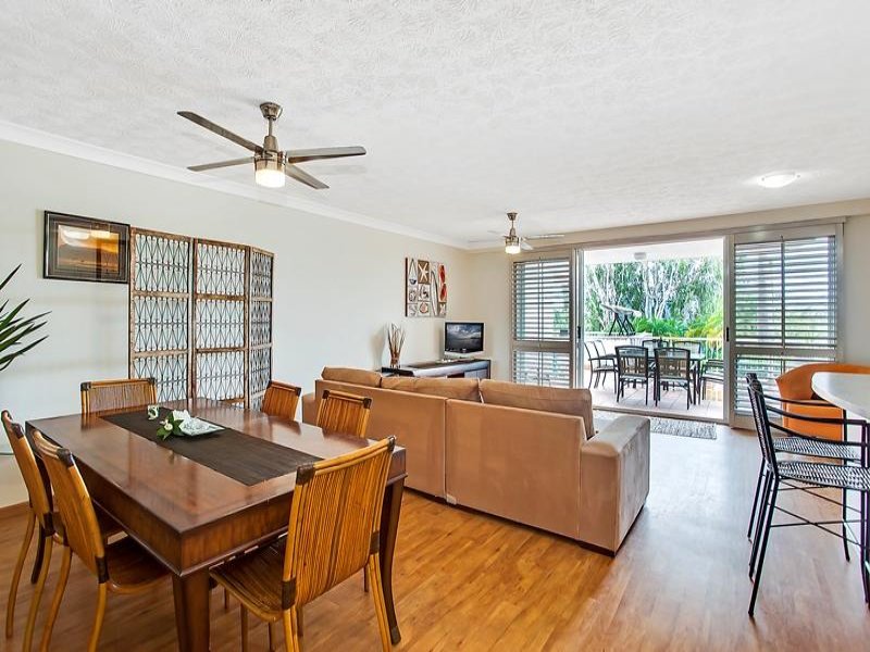 15 JUBILEE GARDENS, Jubilee Avenue, Broadbeach, Qld 4218 Property Details