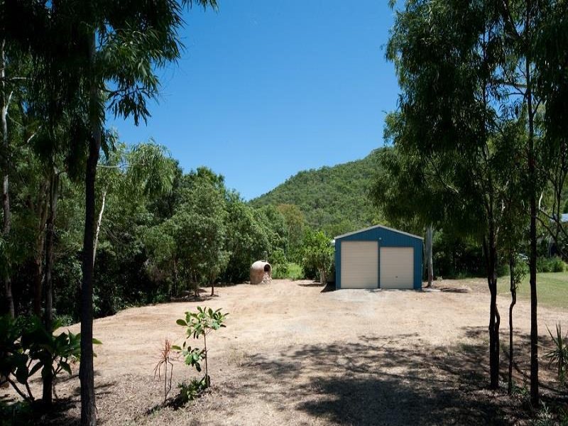 89 Gloucester Avenue, Hideaway Bay, QLD 4800