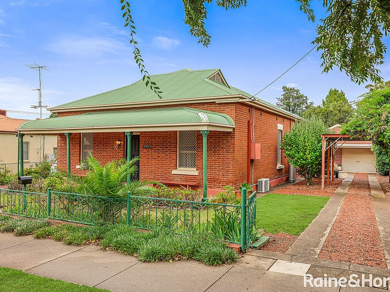 82 Fitzroy Street, East Tamworth, NSW 2340