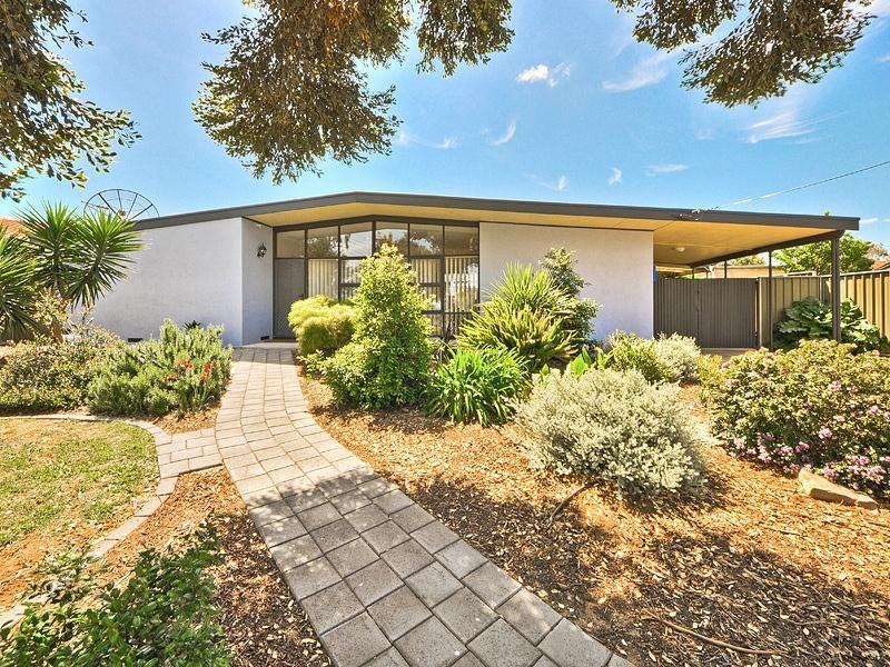30 Anthony Road, Para Vista, SA 5093