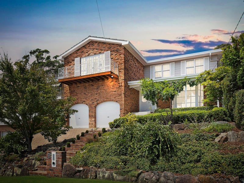 8 Mirrabook Place, Heathcote, NSW 2233 Property Details