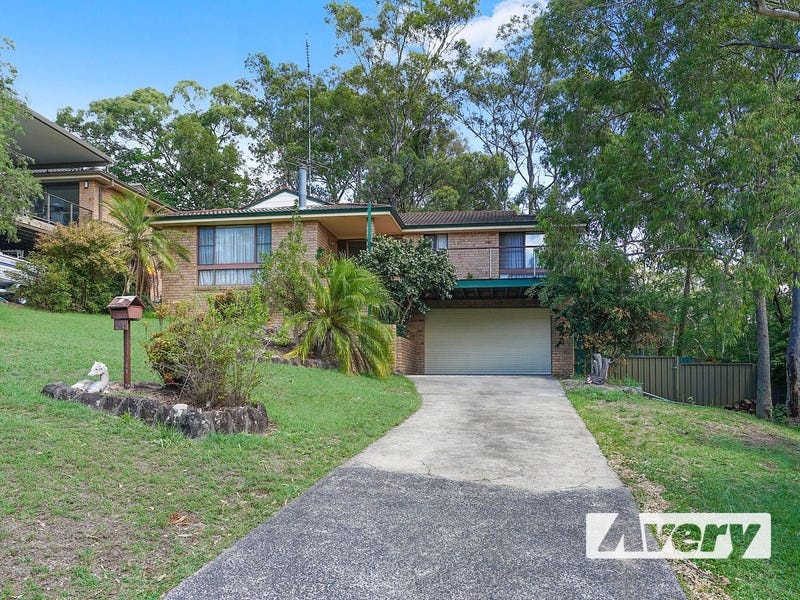 30 Wyera Cres, Carey Bay, NSW 2283