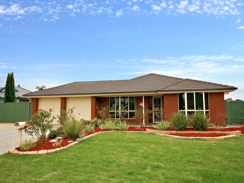 2 Golden Way Nuriootpa SA 5355 Realestate au